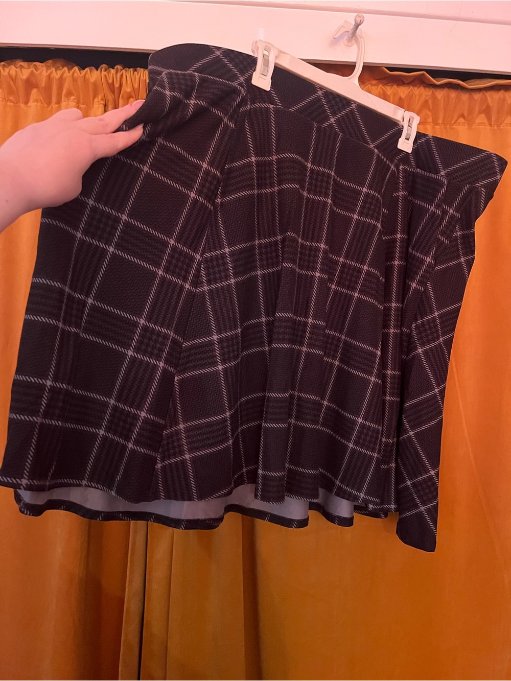 Torrid size 4 plaid skirt